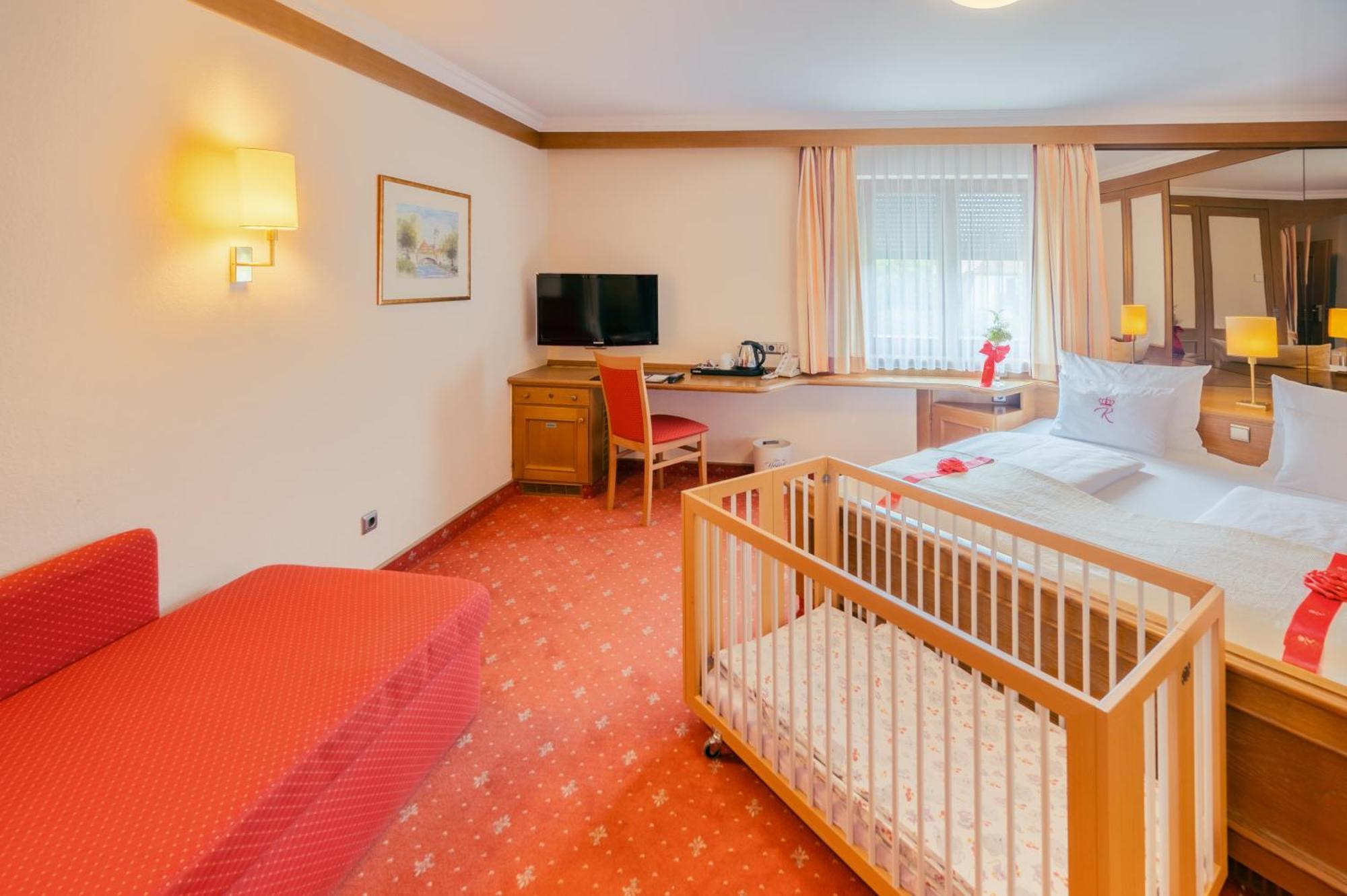 Hotel Am Schlosspark Zum Kurfuerst Oberschleißheim Εξωτερικό φωτογραφία